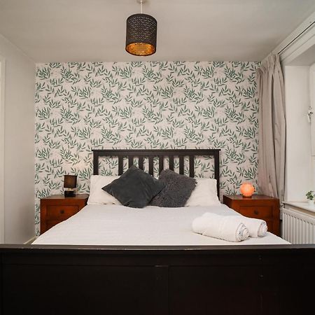 Central Apartment In Belfast City Centre Extérieur photo